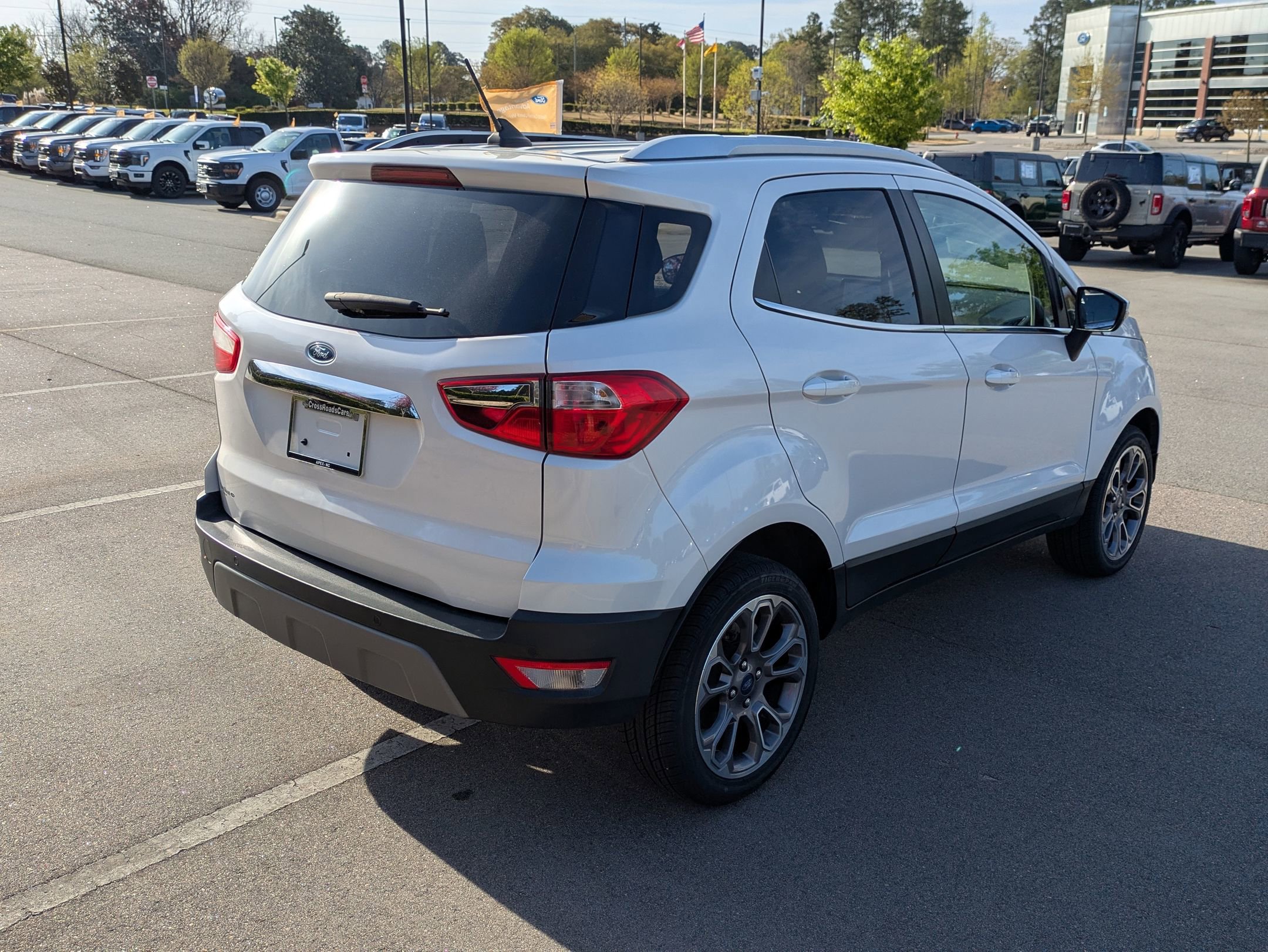 Used 2021 Ford EcoSport Titanium image 4
