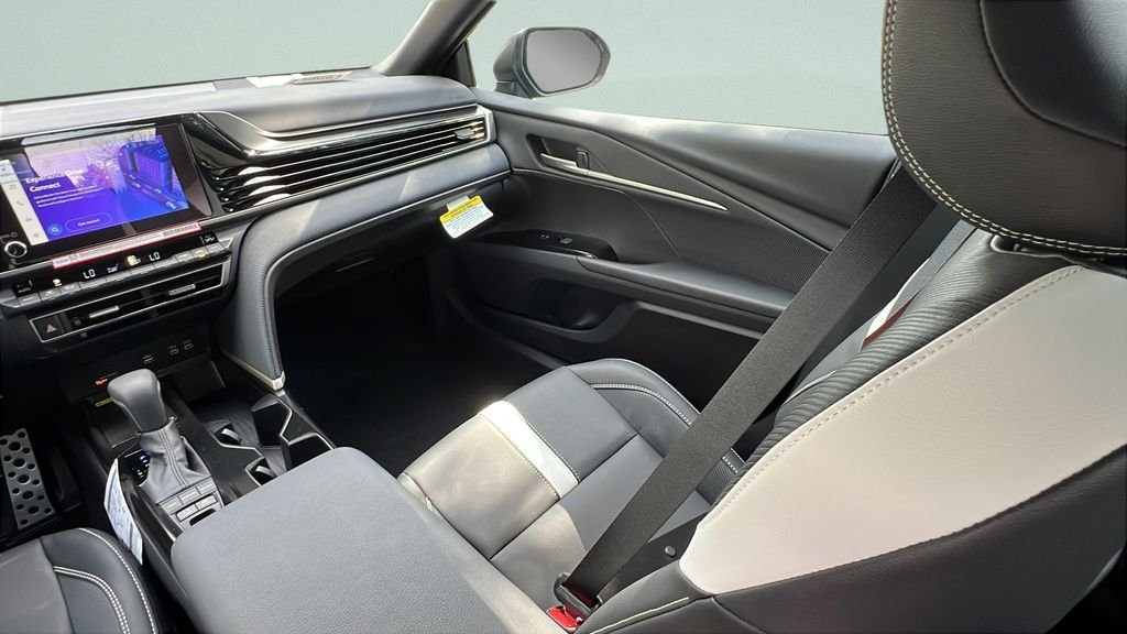 New 2026 Toyota Camry SE FWD image 12