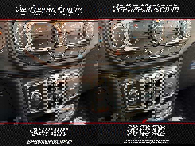 Used 2023 Jeep Wrangler Unlimited Sahara image 25