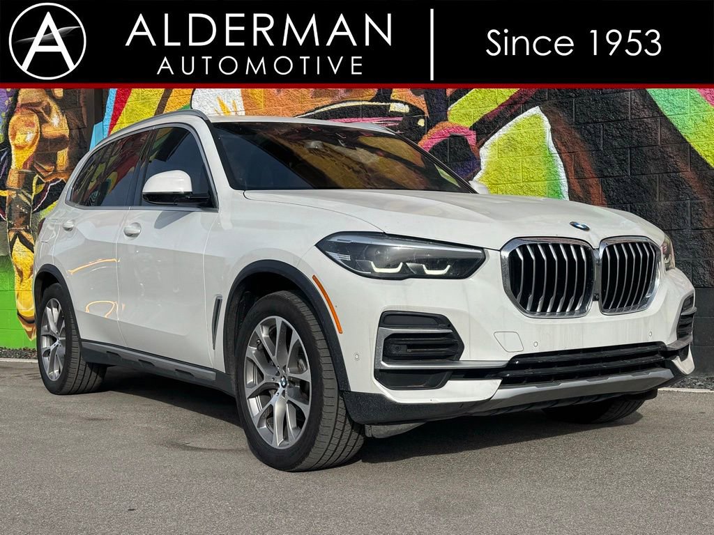 Used 2022 BMW X5 xDrive40i w/ Luxury Seating Package