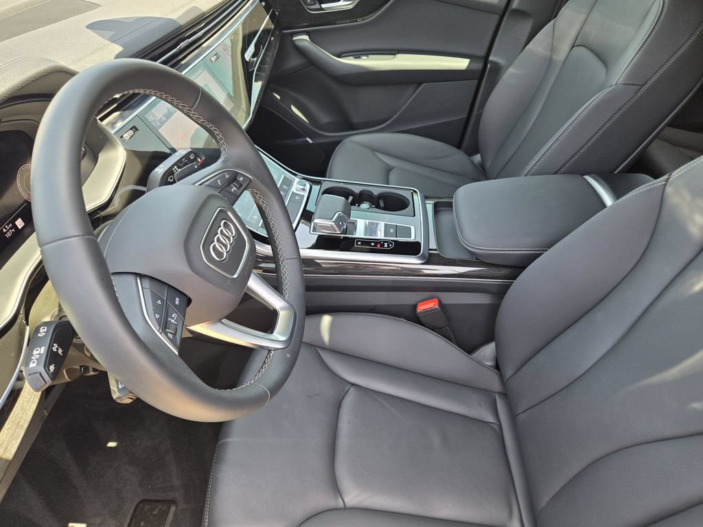 Certified 2026 Audi Q7 2.0T Premium AWD/4WD image 17