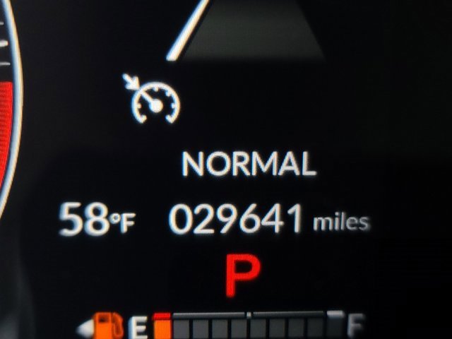 Used 2023 Honda HR-V LX image 24