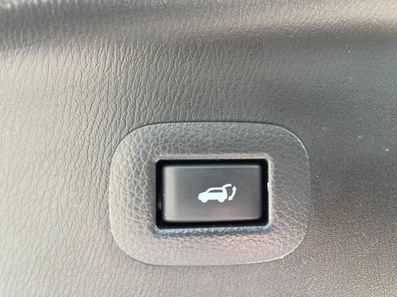 Used 2021 INFINITI QX80 Premium Select w/ All-Season Package RWD image 34