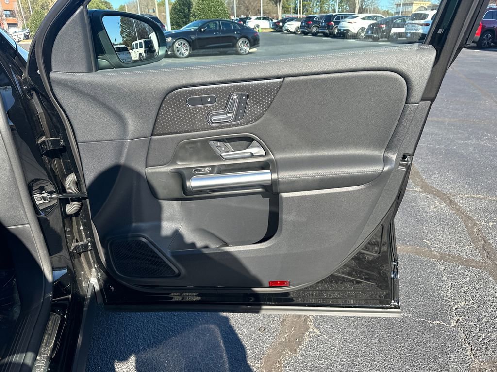 Certified 2026 Mercedes-Benz GLA 250 4MATIC image 15