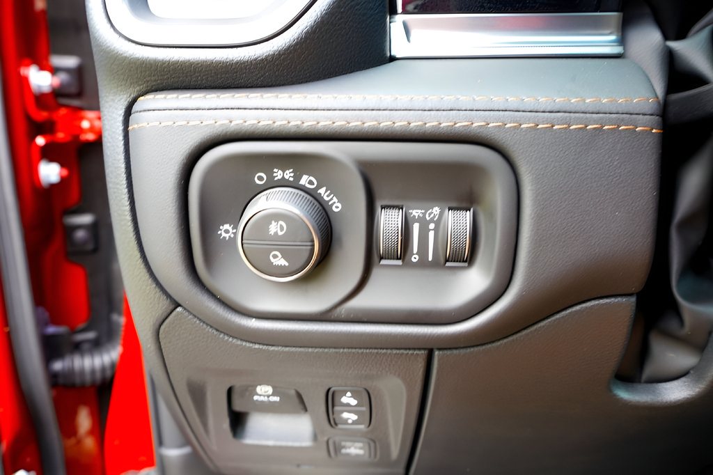 New 2026 RAM 1500 Tungsten AWD/4WD image 19