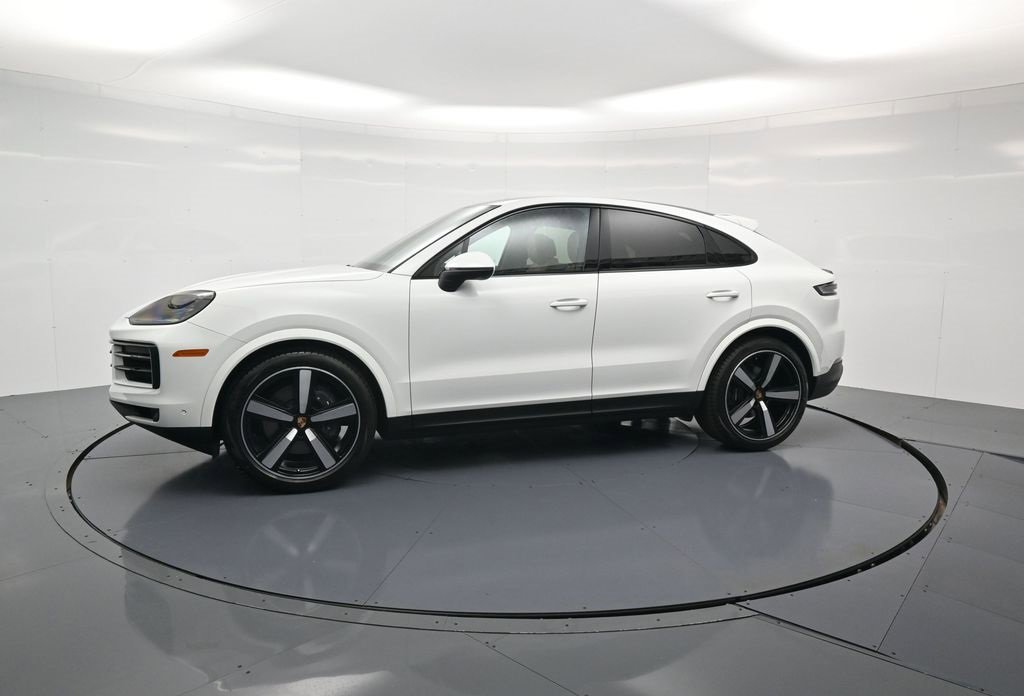 New 2026 Porsche Cayenne Coupe image 2
