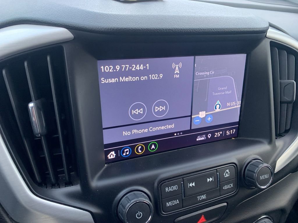 Used 2018 GMC Terrain SLE w/ Driver Convenience Package image 11