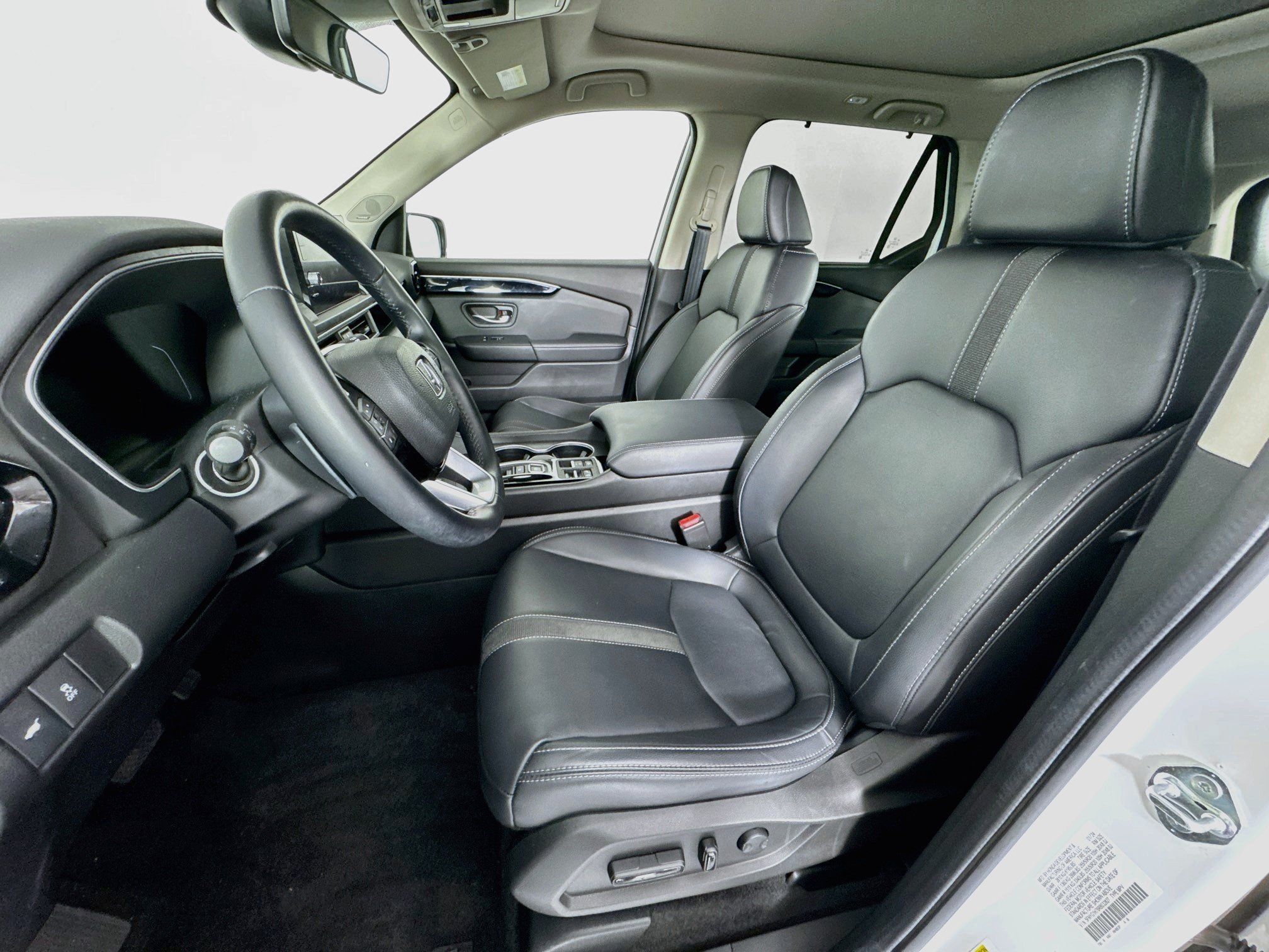 Certified 2024 Honda Pilot Touring image 22