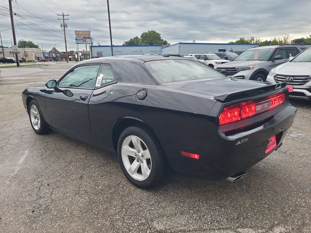 Used 2013 Dodge Challenger R/T RWD image 8