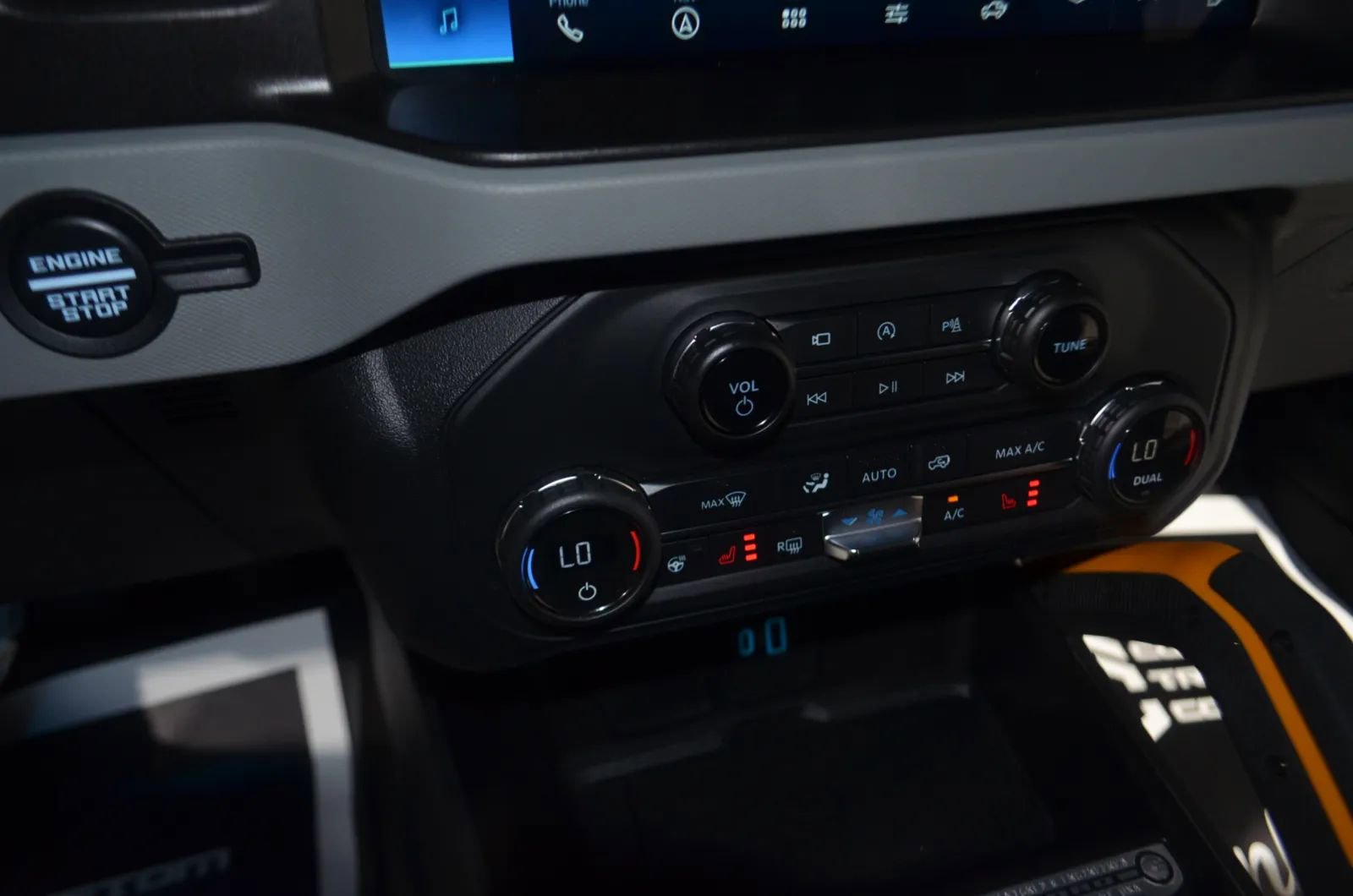 Used 2021 Ford Bronco Badlands image 31