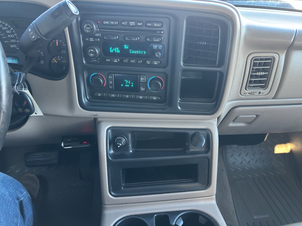 Used 2006 Chevrolet Silverado 2500 LT w/ Heavy-Duty Power Package image 21