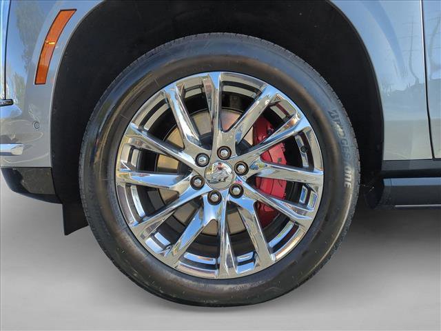 Used 2025 Cadillac Escalade Premium Luxury w/ LPO, Radiant Package image 25