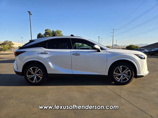 Used 2025 Lexus RX 350 FWD w/ Accessory Package image 8