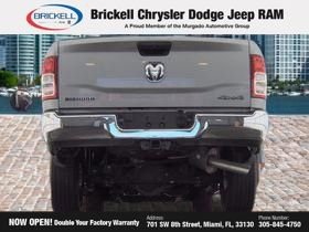Used 2024 RAM 2500 Big Horn w/ Sport Appearance Package AWD/4WD image 27