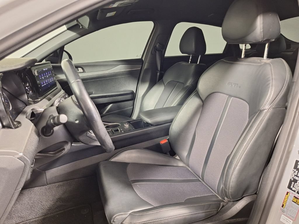 Used 2023 Kia K5 GT-Line FWD image 12