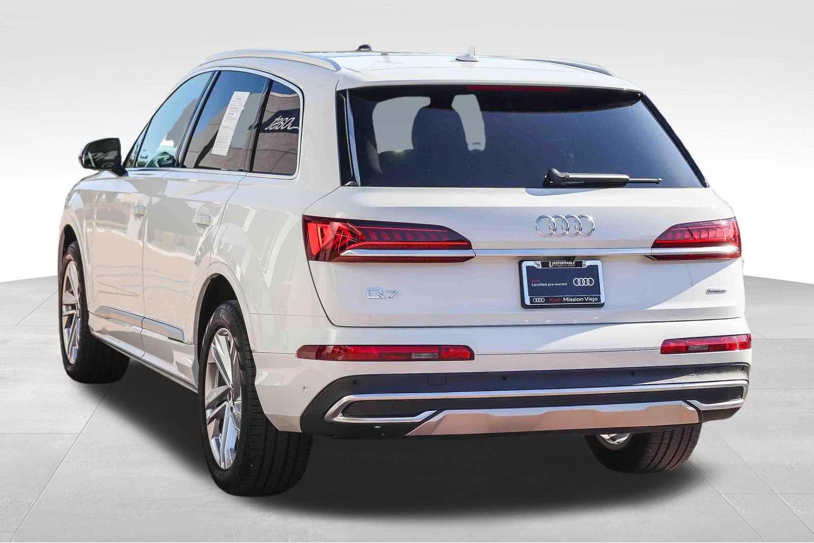 Certified 2023 Audi Q7 2.0T Premium w/ Convenience Package AWD/4WD image 5