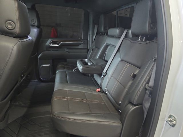 Used 2024 Chevrolet Silverado 2500 High Country w/ High Country Premium Package image 14