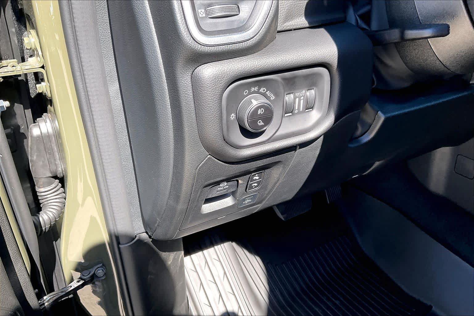 New 2027 RAM 1500 Big Horn AWD/4WD image 18