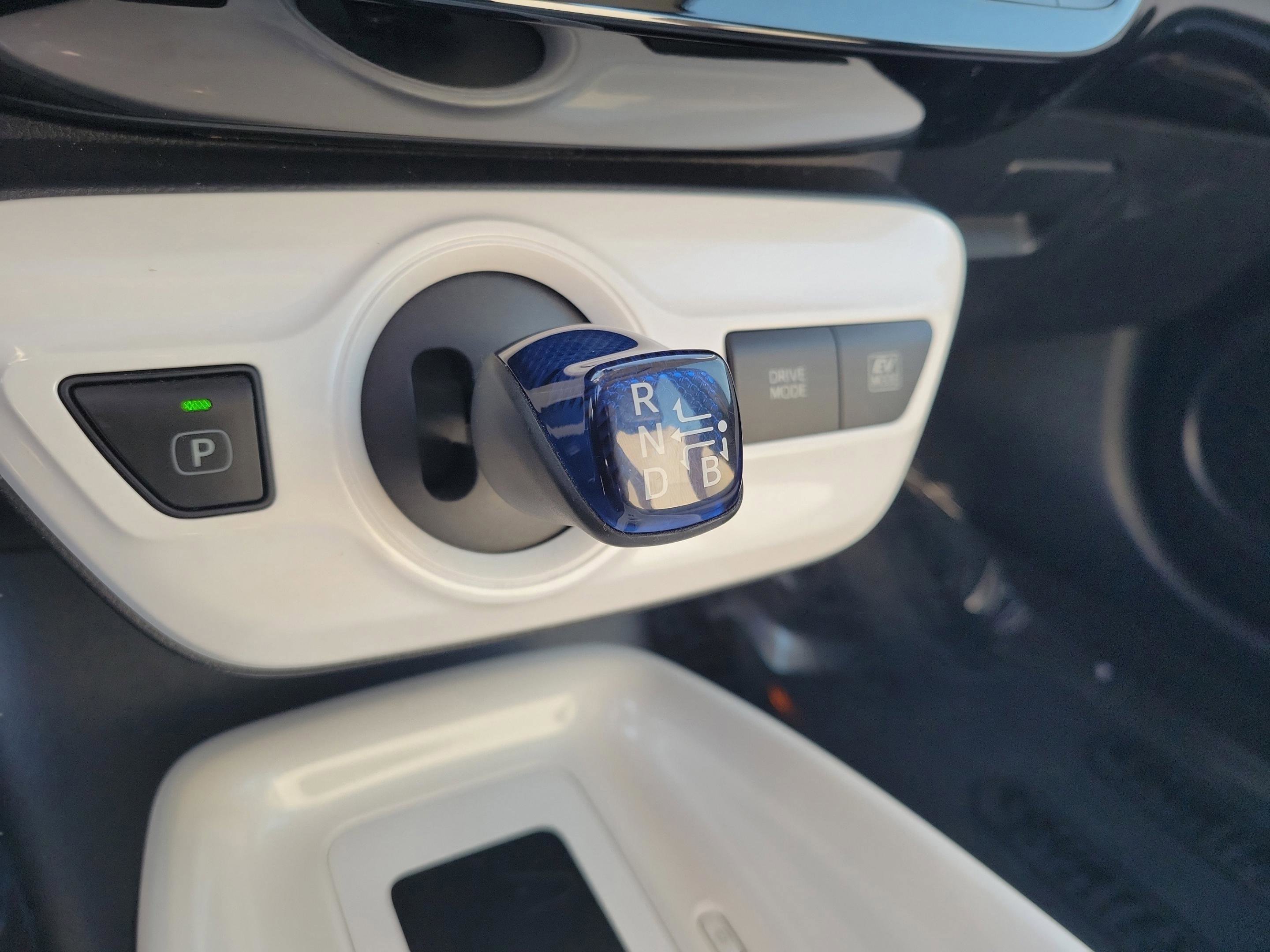 Used 2016 Toyota Prius Two image 23