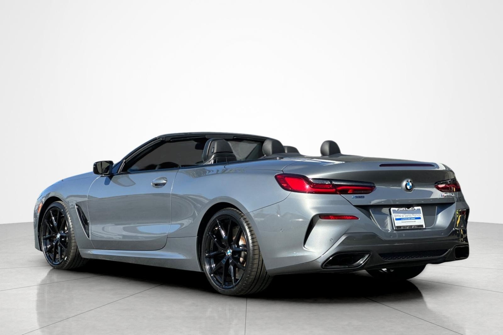 Used 2023 BMW M850i xDrive Convertible AWD/4WD image 3