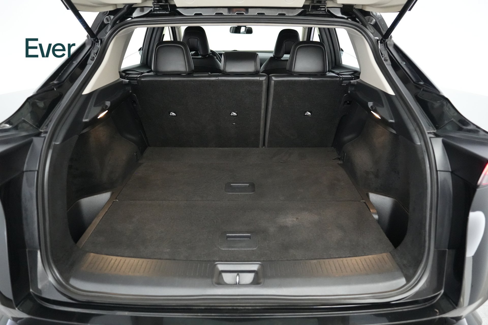 Used 2023 Nissan Ariya FWD image 8