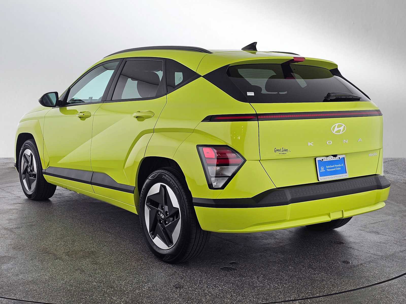 Used 2024 Hyundai Kona SEL FWD image 5