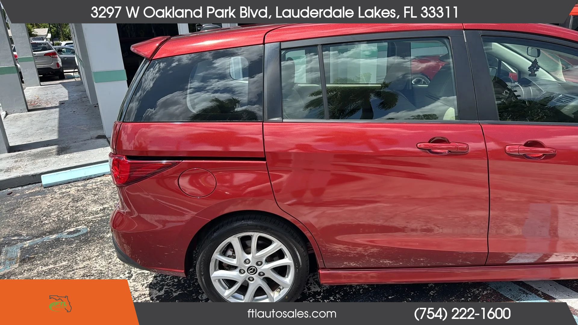 Used 2015 MAZDA MAZDA5 Grand Touring FWD image 13