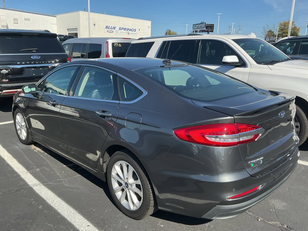 Used 2019 Ford Fusion Energi Titanium FWD image 6