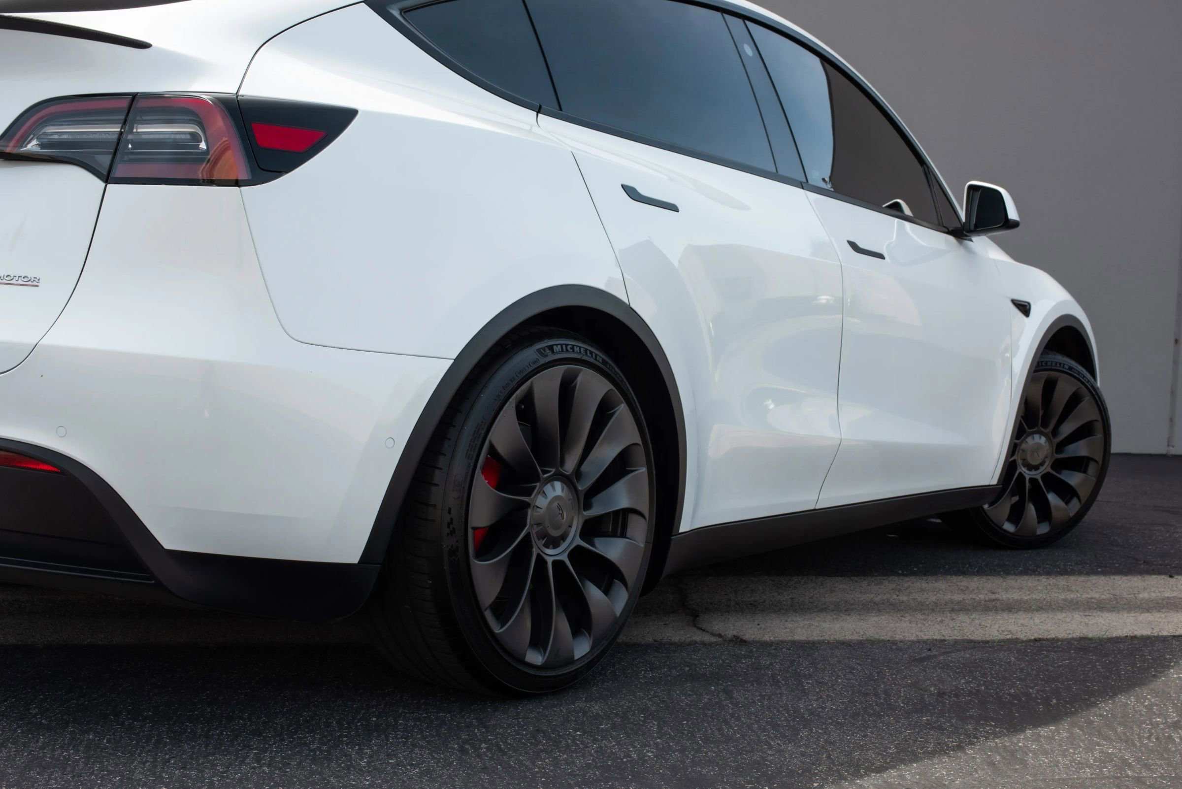 Used 2022 Tesla Model Y Performance image 32