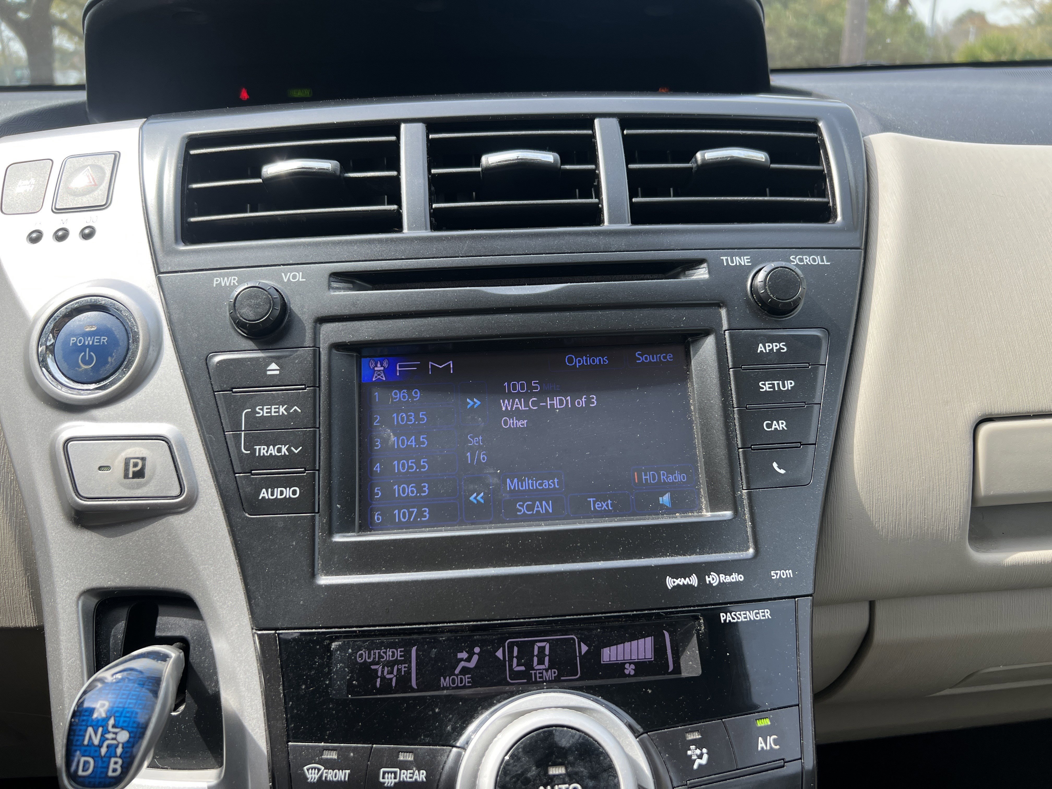Used 2012 Toyota Prius V Three image 23
