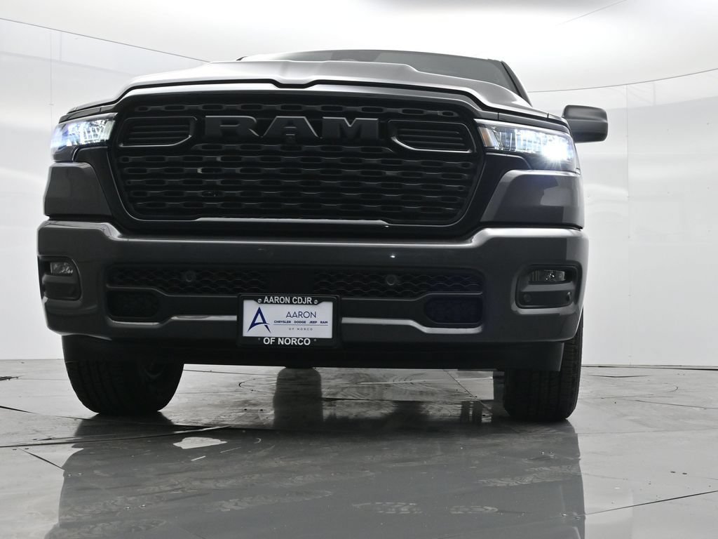 New 2025 RAM 1500 Tradesman w/ Night Edition AWD/4WD image 32