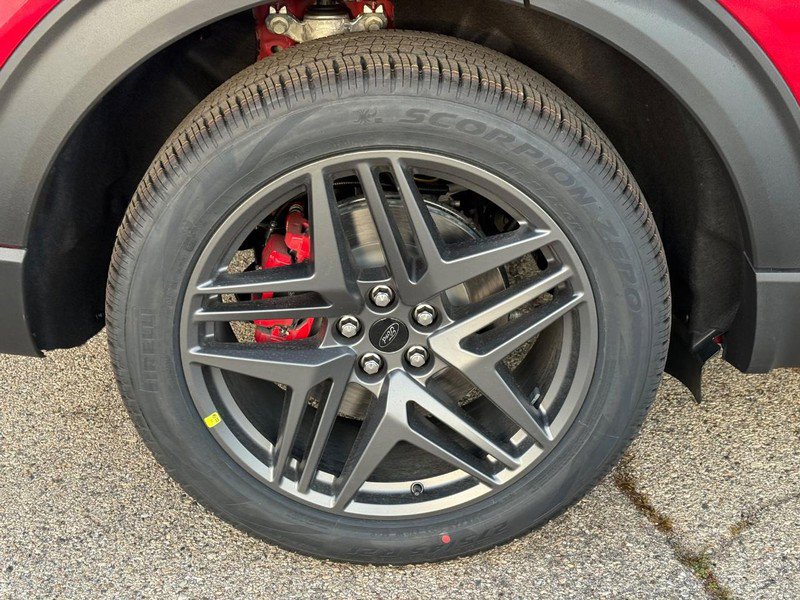 New 2026 Ford Explorer ST image 5