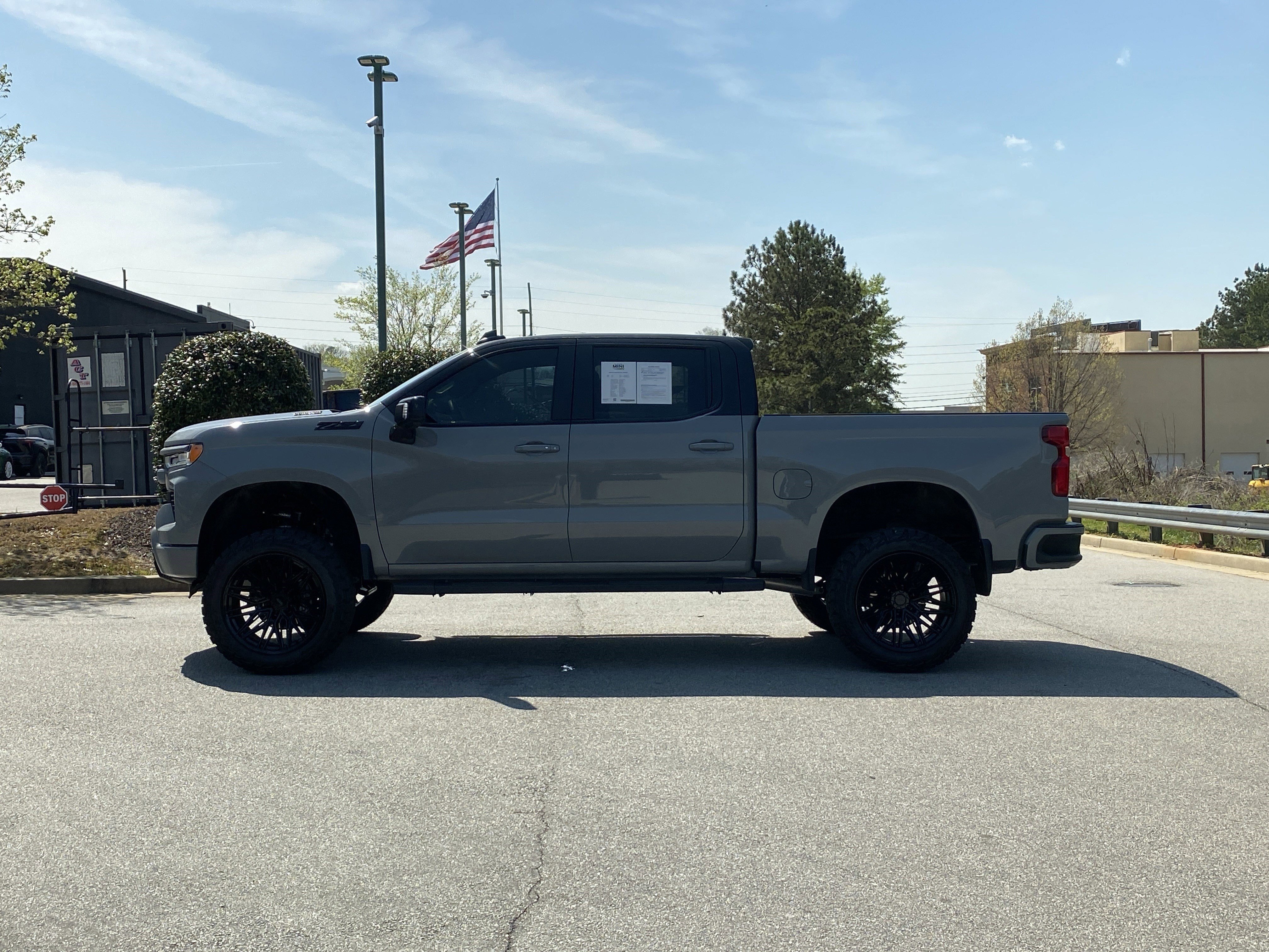 Used 2025 Chevrolet Silverado 1500 RST image 13