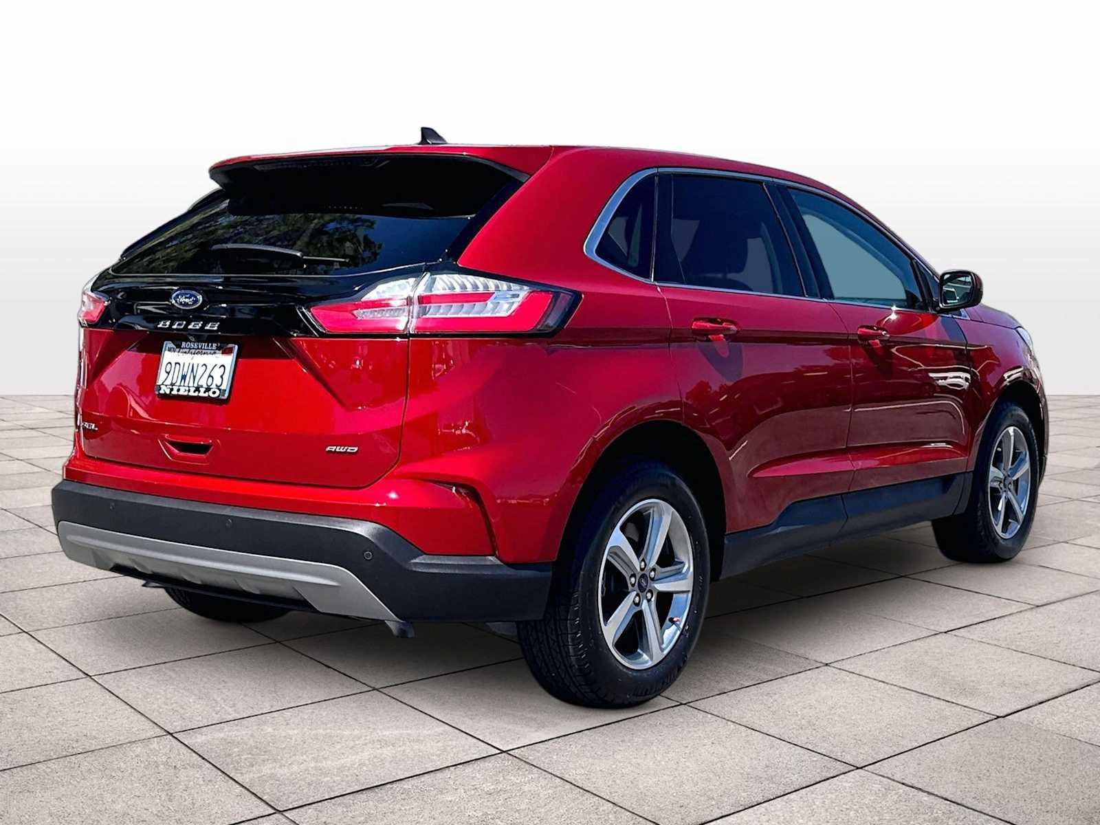Used 2022 Ford Edge SEL w/ Convenience Package AWD/4WD image 15