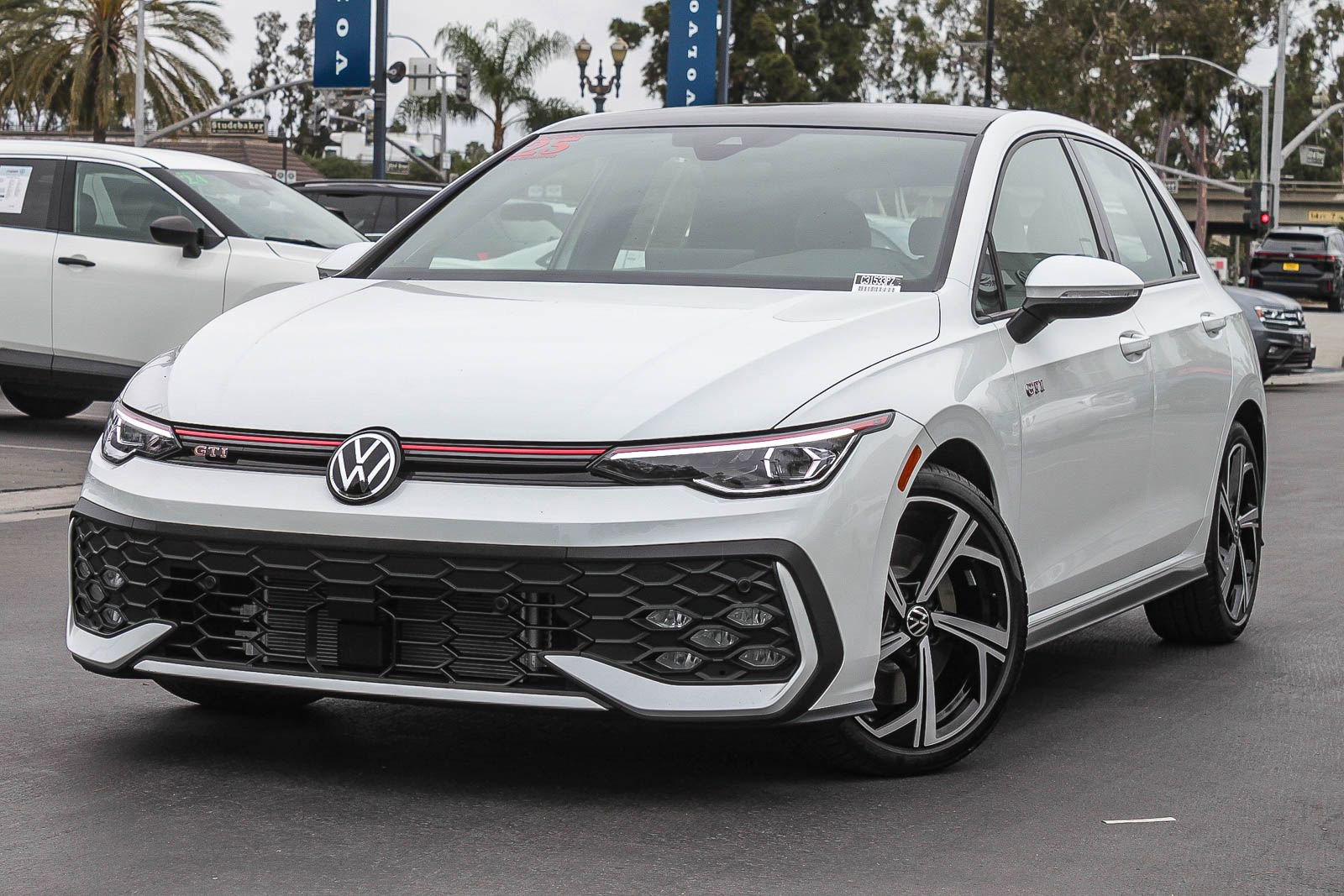 Used 2025 Volkswagen GTI SE w/ SE Leather Seating Package image 1