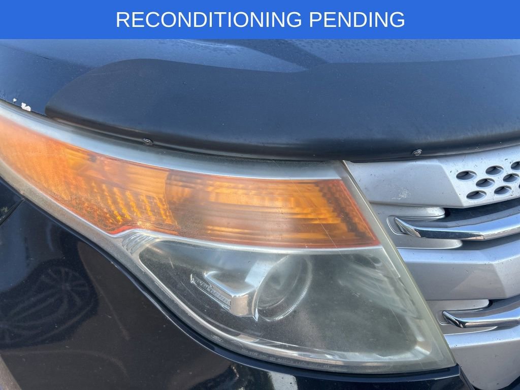 Used 2014 Ford Explorer XLT w/ Equipment Group 202A FWD image 5