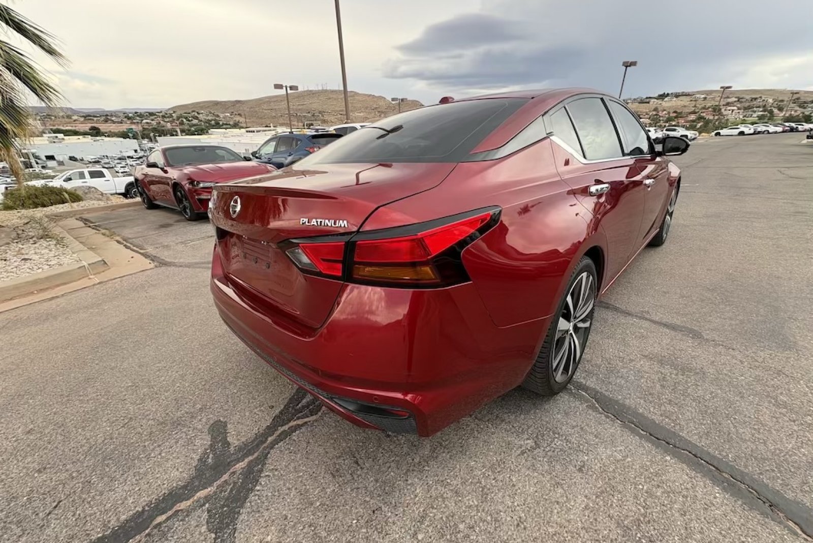 Used 2019 Nissan Altima 2.5 Platinum FWD image 5