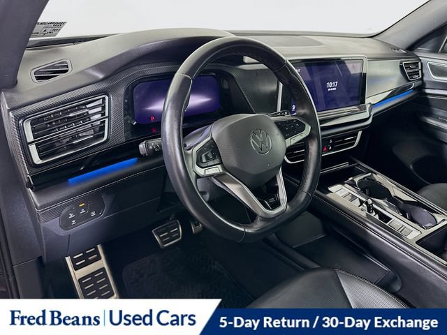 Used 2024 Volkswagen Atlas Cross Sport SEL R-Line AWD/4WD image 12