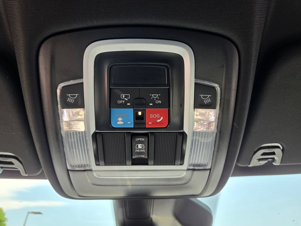 Used 2026 RAM 1500 Laramie AWD/4WD image 28