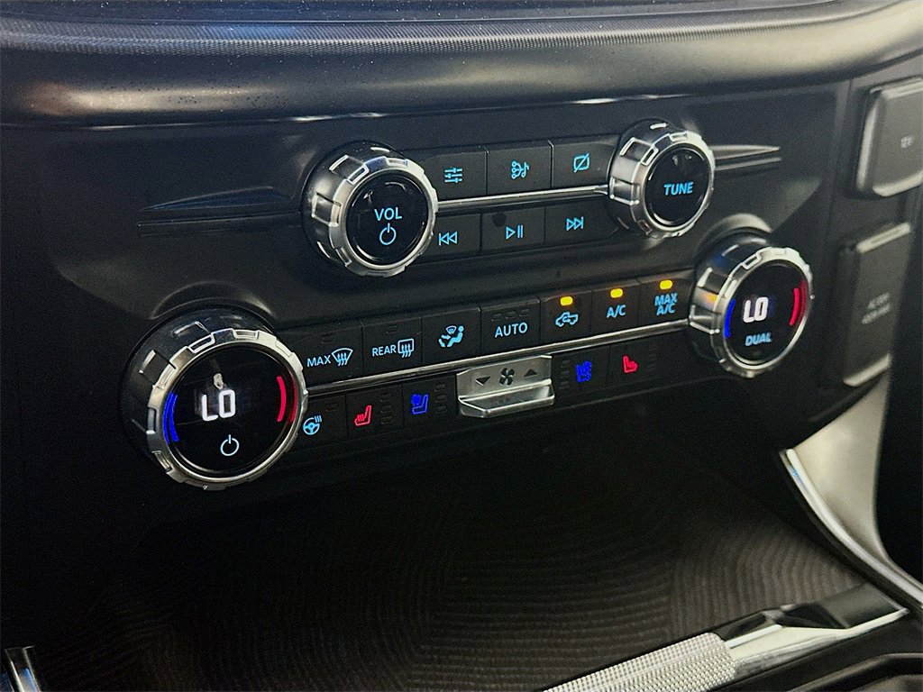 Used 2021 Ford F150 Platinum w/ FX4 Off-Road Package image 18