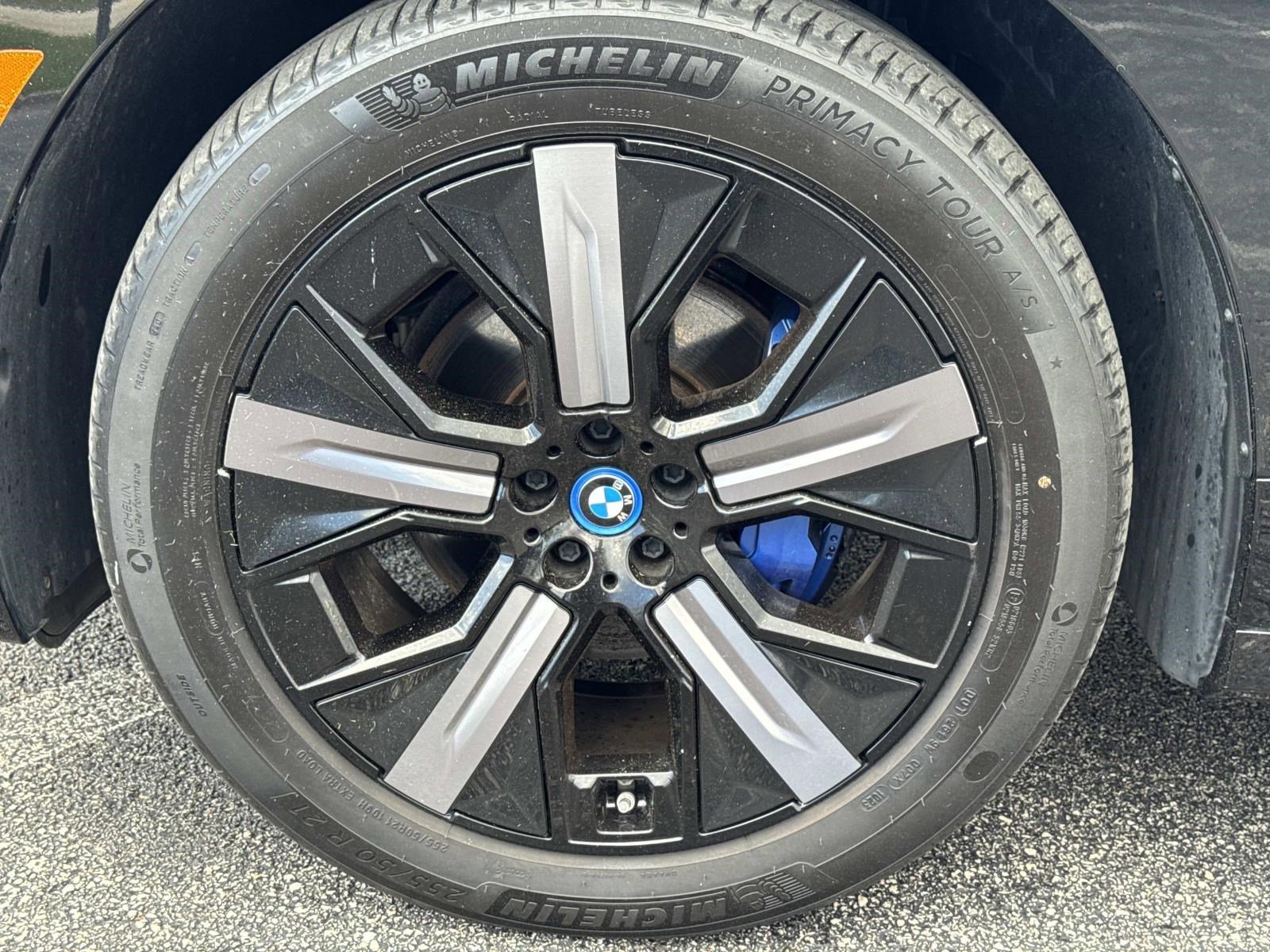 Certified 2024 BMW iX xDrive50 w/ Sport Package AWD/4WD image 9
