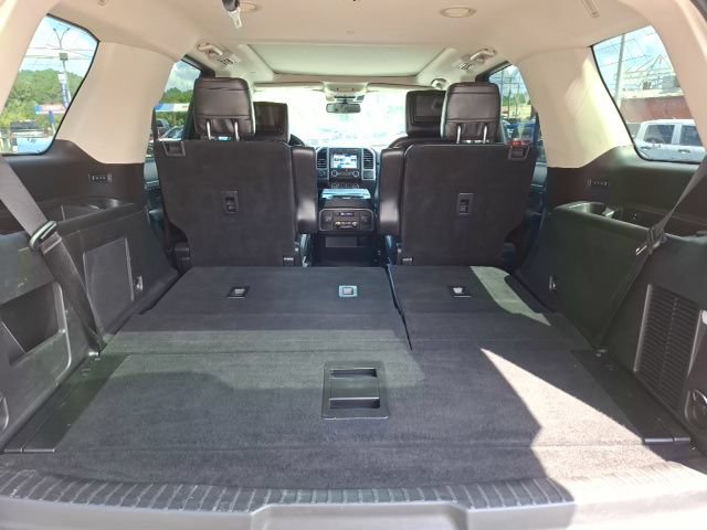 Used 2019 Ford Expedition Platinum AWD/4WD image 32