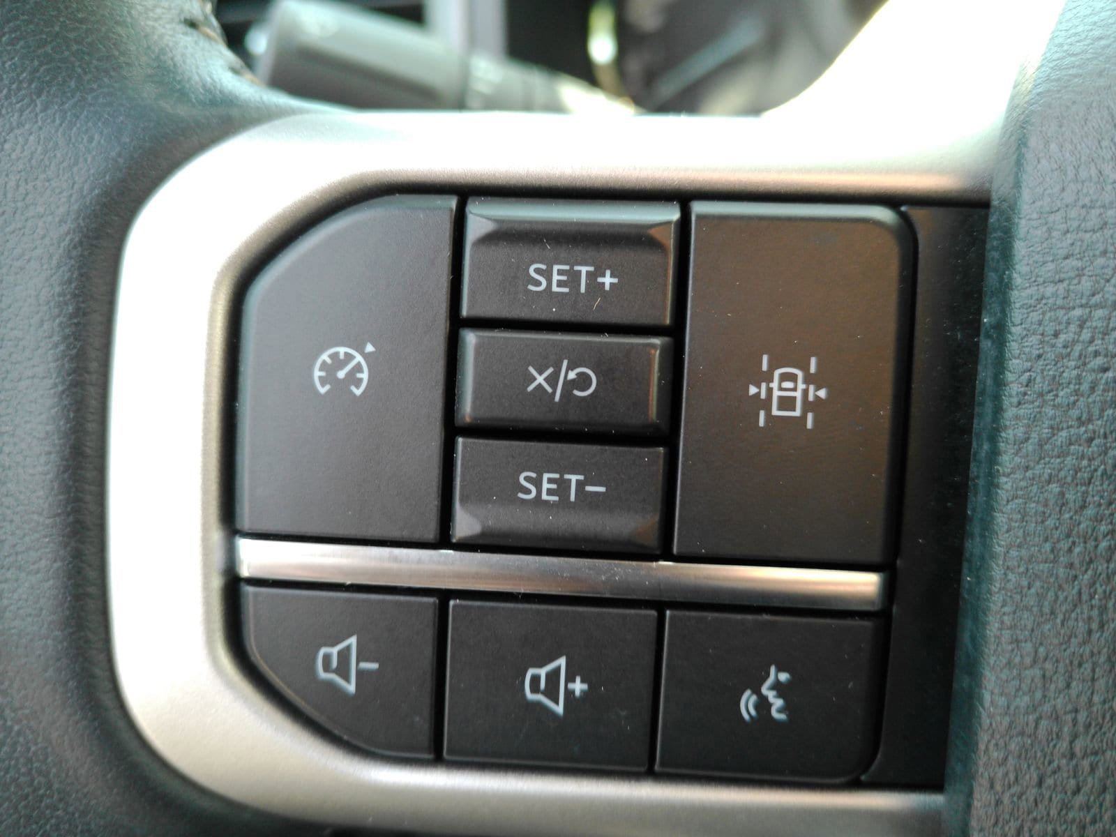 Used 2022 Ford Expedition Max XLT AWD/4WD image 25