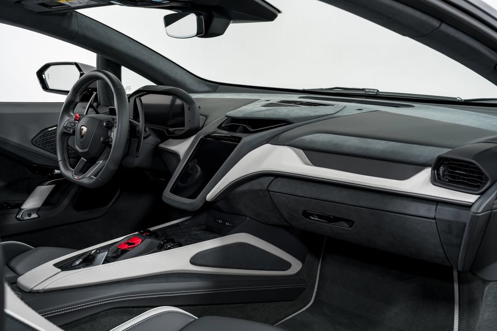 Used 2026 Lamborghini Temerario AWD/4WD image 34