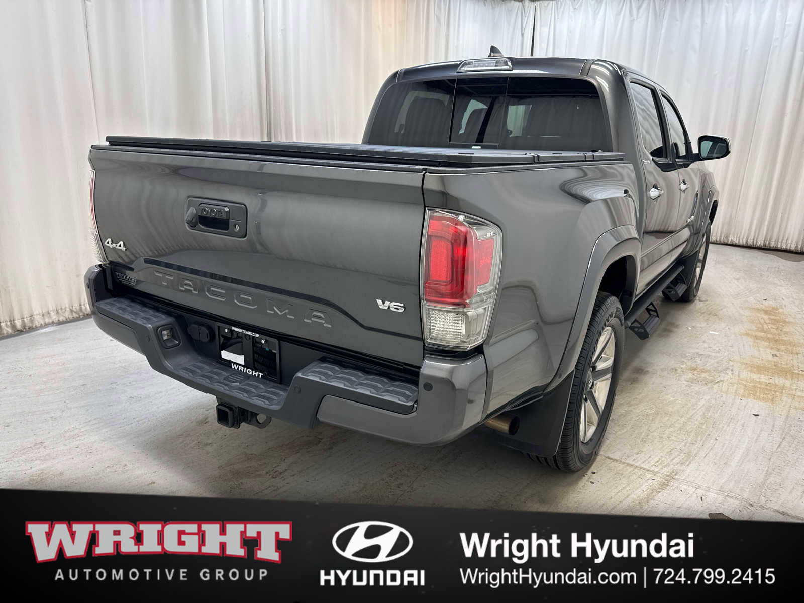 Used 2018 Toyota Tacoma Limited image 6
