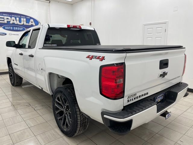 Used 2018 Chevrolet Silverado 1500 Custom w/ Custom Value Package image 18
