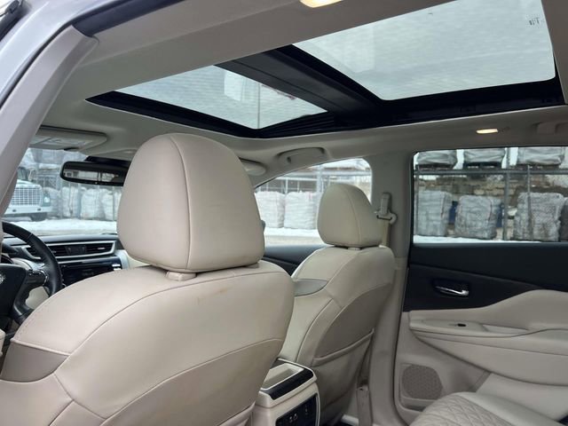 Used 2019 Nissan Murano Platinum image 17