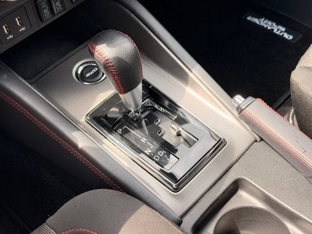 Used 2025 Mitsubishi Outlander Sport AWD image 30