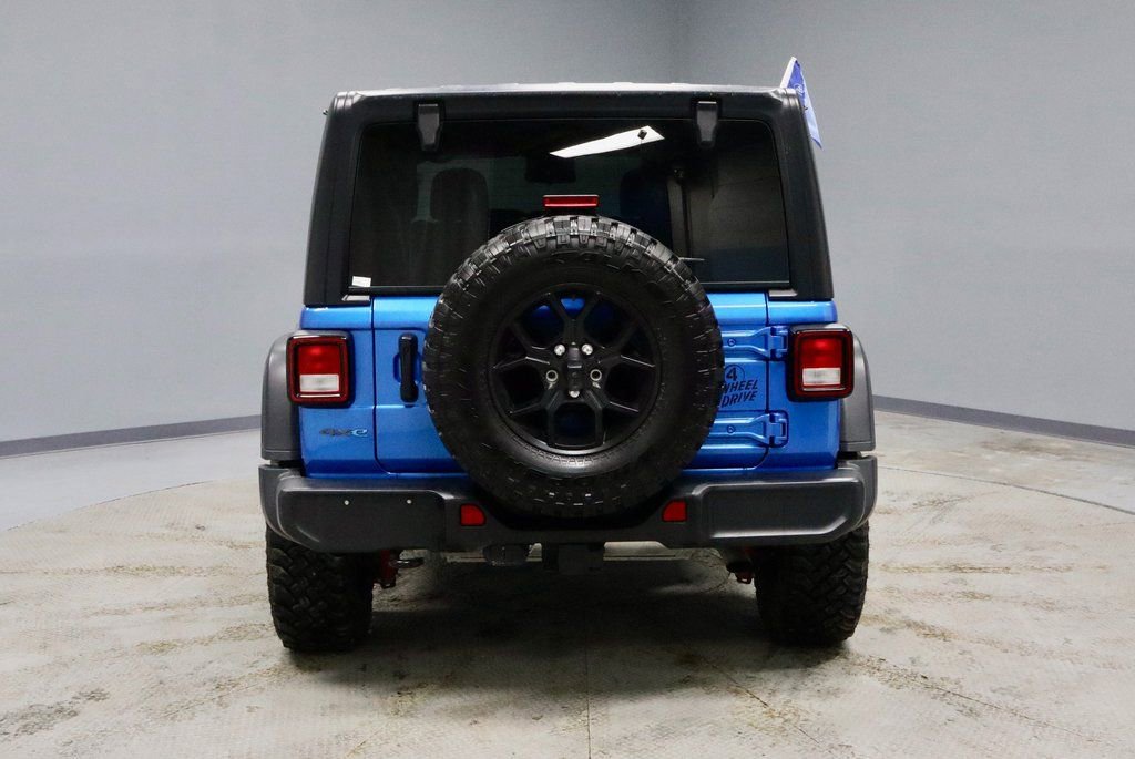 Used 2025 Jeep Wrangler Willys 4xe image 9