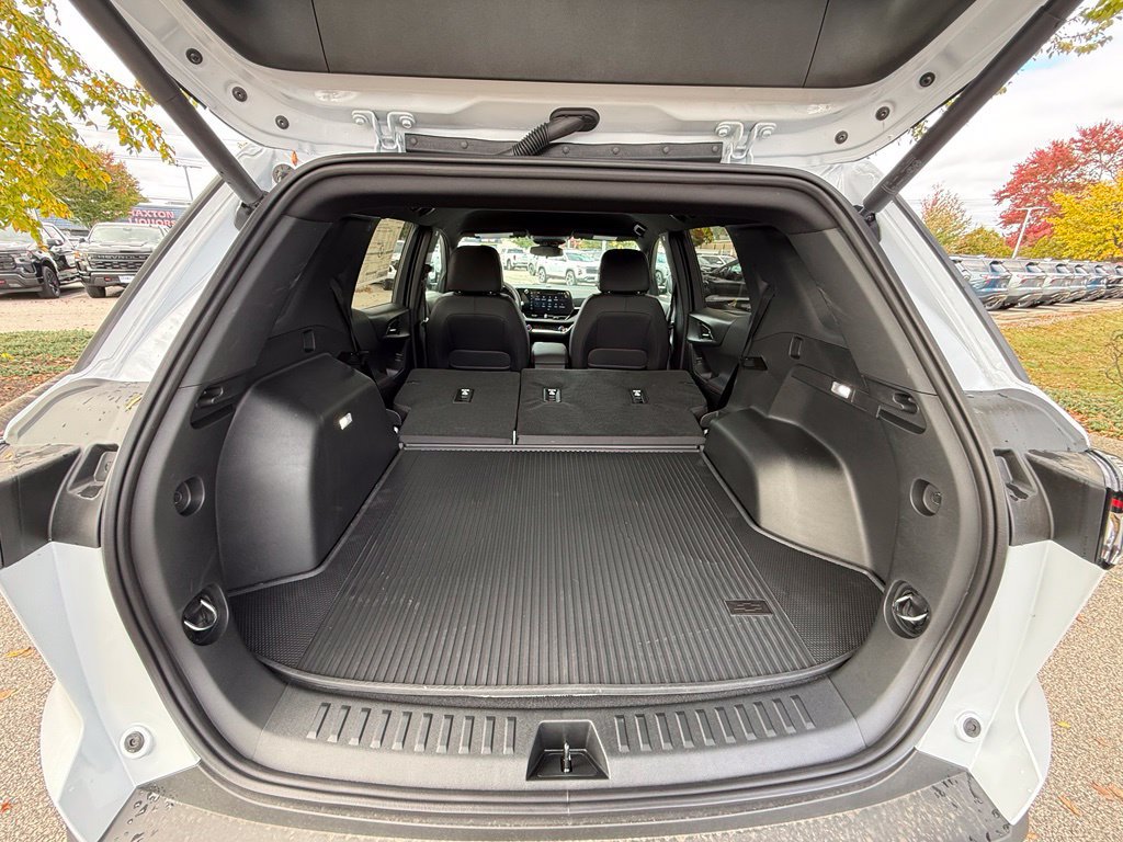 New 2027 Chevrolet Equinox RS w/ Convenience Package III AWD/4WD image 30